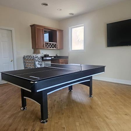 Luxe 4Br With Hot Tub & Game Room 芝加哥 外观 照片